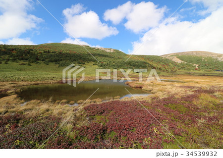 一切経山から鎌沼へ 34539932