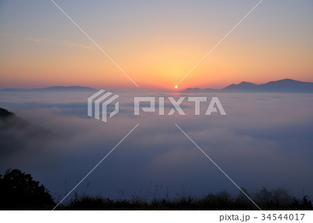 荒谷山の雲海 34544017