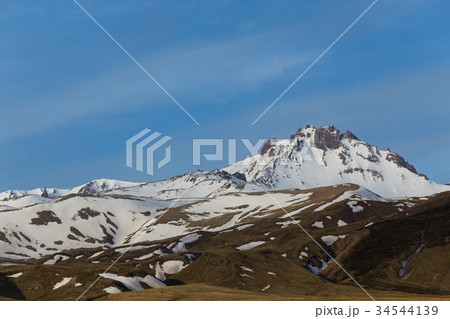Erjiyes peak covered by snow Erjiyes peak covered by snow 34544139
