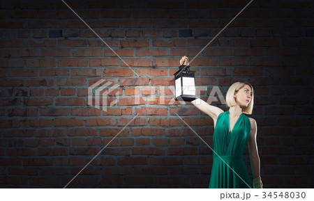 Lost in night Lost in night 34548030