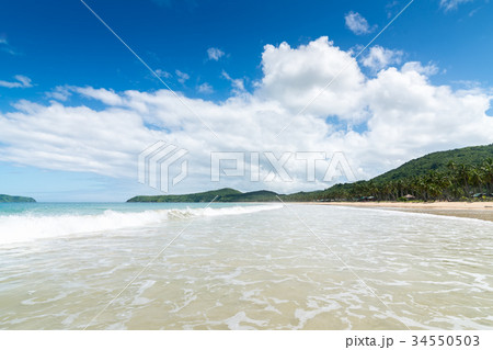 One of the  beaches in the Philippine Islands. 34550503