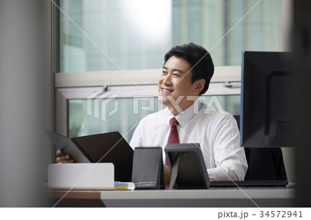 男 男性 男の子 34572941