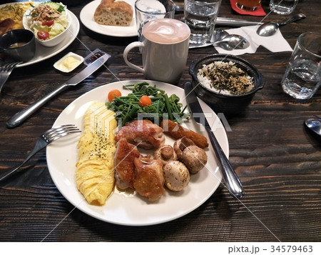 ブランチ 満足 満喫 34579463