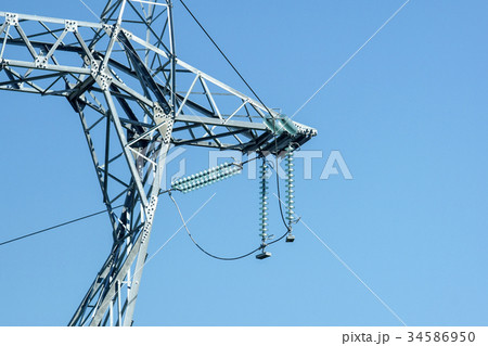 Detail of metal constructions, trellis transport 34586950