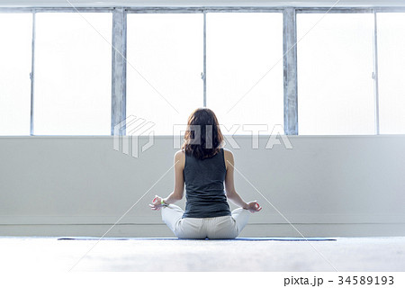 瞑想 - マインドフルネス 34589193