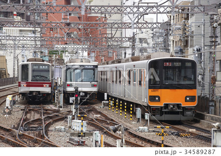 日比谷線03系・東武伊勢崎線20000系・東上線50070系 日比谷線03系・東武伊勢崎線20000系・東上線50070系 34589287