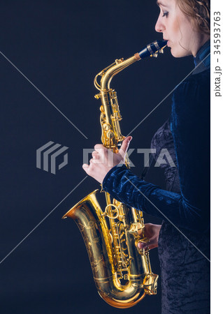 Saxophone 34593763