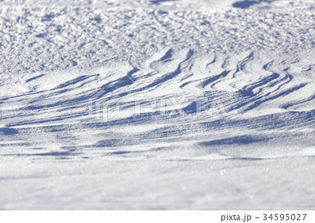 雪原の風紋 34595027