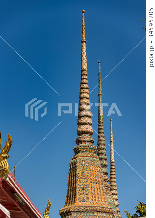 タイ・バンコクのワット・ポー寺院 34595205