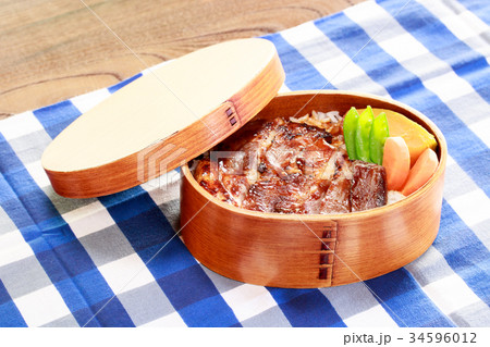 豚肉みそ漬け・お弁当 34596012