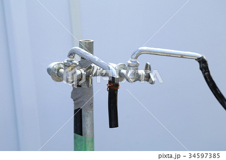 建設現場の仮設水道 34597385