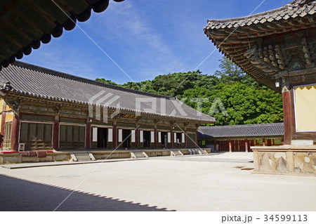 慶州一の観光名所である仏国寺 34599113