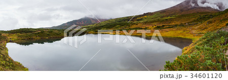 北海道 大雪山 旭岳 鏡池 34601120