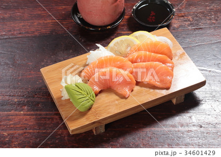 sashimi sashimi 34601429
