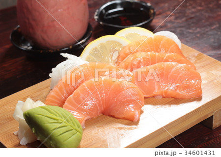 sashimi sashimi 34601431