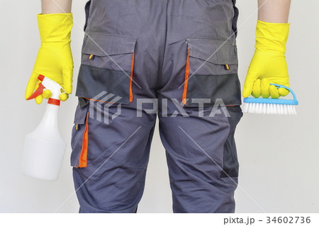 Cleaner with cleaning equipment Cleaner with cleaning equipment 34602736