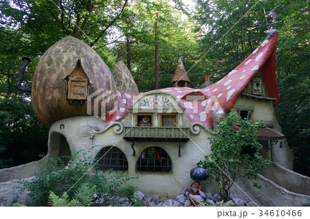 オランダ最大の遊園地　Efteling（エフテリング） 34610466