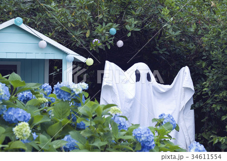 Ghost hut Ghost hut 34611554