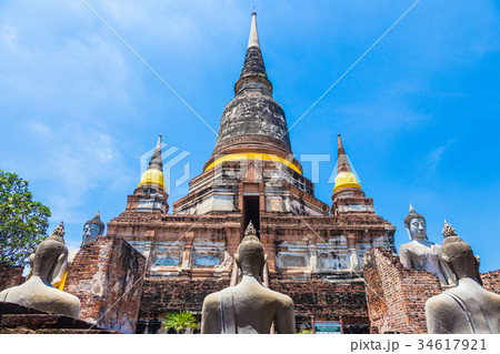 The main stupa, chedi, a national historic place 34617921