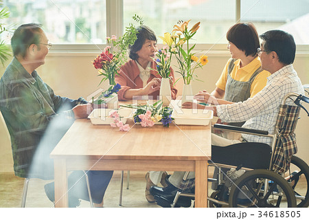 シニア 介護施設 レクリエーション 34618505