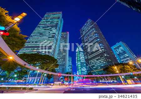 東京 新宿ビル街の夜景の写真素材
