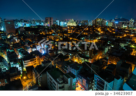 ソウル 江南地区夜景 韓国 の写真素材