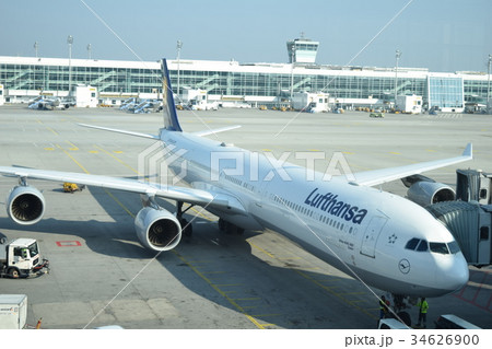 ルフトハンザドイツ航空のA340-600 34626900