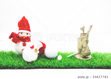 Golf ball with Christmas decoration  34627783