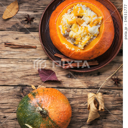 Vegetarian porridge with pumpkin 34631777