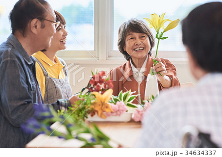 介護施設 シニア レクリエーション 34634337