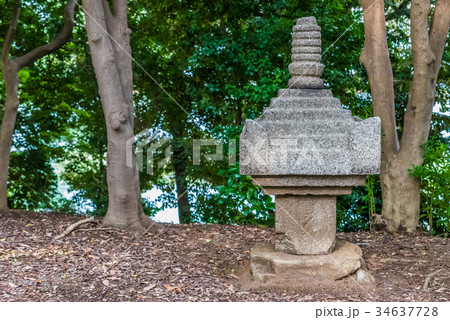 石灯籠　旧岩崎邸庭園 34637728