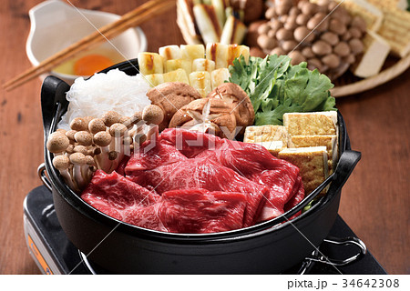 すき焼き すき焼き 34642308
