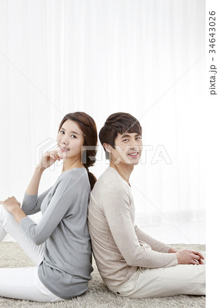 夫婦 カップル 韓国人 34643026