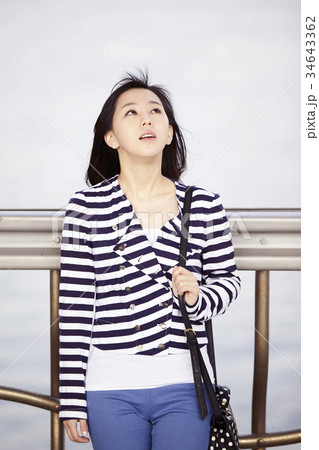 大学生 考え 考える 34643362