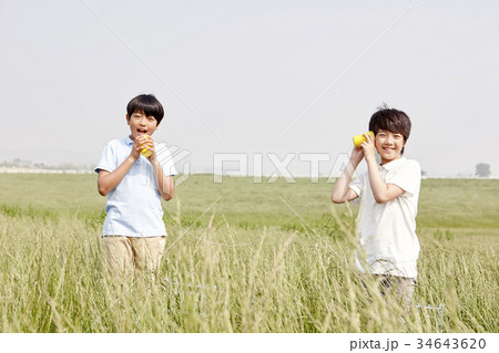 少年 子供 楽しみ 34643620