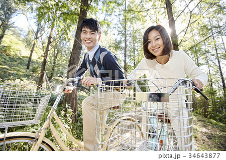 公園 夫婦 楽しみ 34643877
