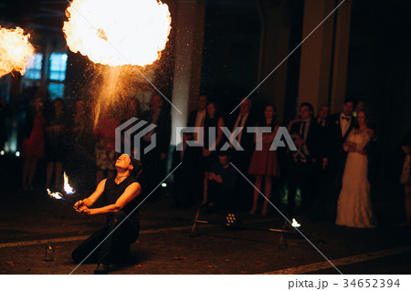 fireshow in awedding 34652394