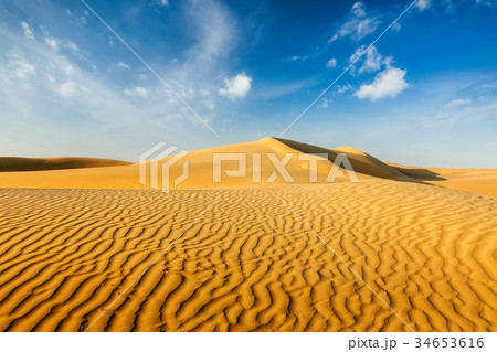 Dunes of Thar Desert, Rajasthan, India 34653616