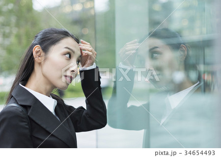 一人女性ビジネス 34654493
