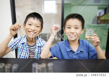 化学教室　小学生 34657032