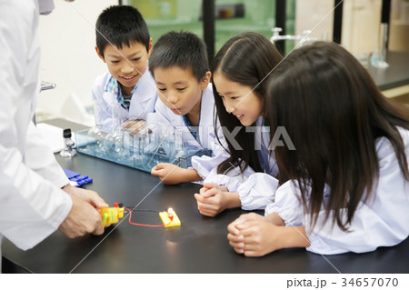 化学教室 小学生 化学教室 小学生 34657070
