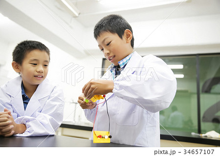 化学教室　小学生 34657107