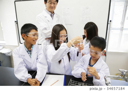 化学教室　小学生 34657184