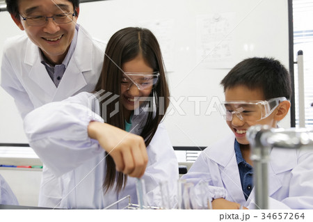 化学教室 小学生 化学教室 小学生 34657264