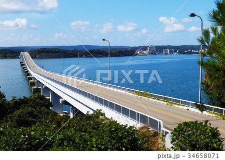 石川県 能登半島観光名所 能登島大橋の写真素材