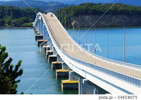 石川県 能登半島観光名所 能登島大橋の写真素材