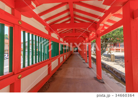 日御碕神社 朱と緑に塗られた回廊 日御碕神社 朱と緑に塗られた回廊 34660364