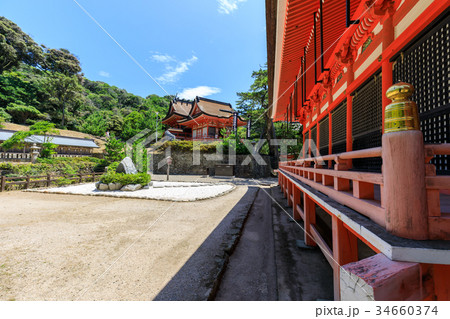 日御碕神社　神の宮と日沈宮（ひしずみのみや） 34660374