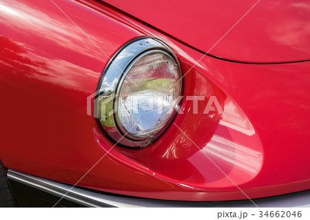 車のヘッドライト Unusual shape car headlight 車のヘッドライト Unusual shape car headlight 34662046