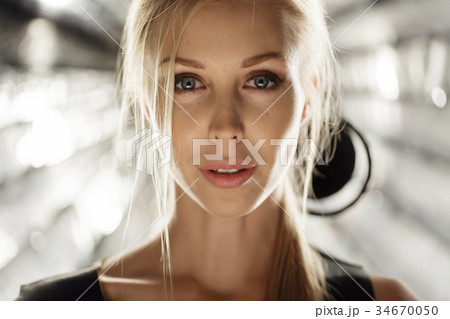 Beauty model face 34670050